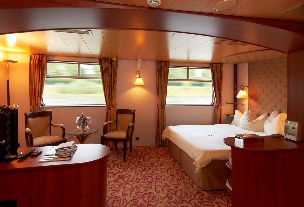 Hotel Knm Ms Switzerland I - Düsseldorf Extérieur photo