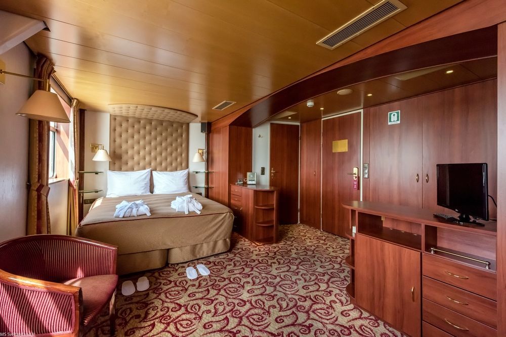 Hotel Knm Ms Switzerland I - Düsseldorf Extérieur photo